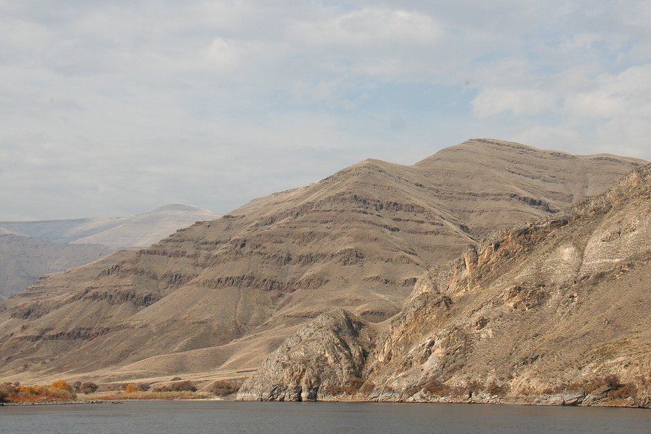 Basalt vulcano layers